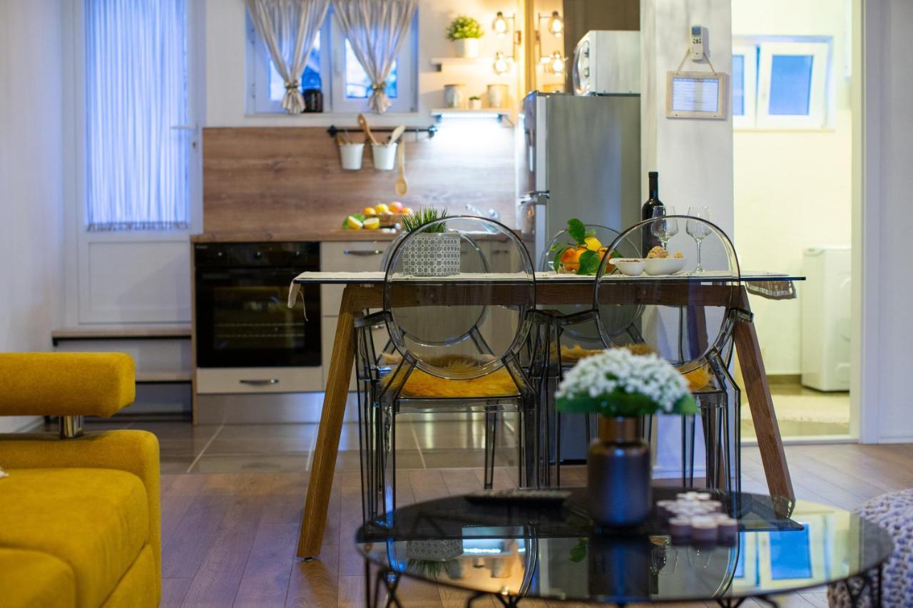 Apartments Dubra 코미자 외부 사진
